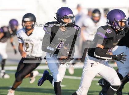 Thumbnail 2 in Enochs @ Tokay photogallery.