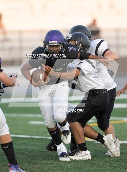 Thumbnail 3 in Enochs @ Tokay photogallery.