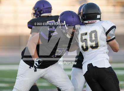 Thumbnail 1 in Enochs @ Tokay photogallery.