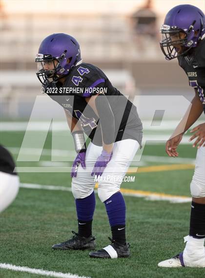 Thumbnail 2 in Enochs @ Tokay photogallery.