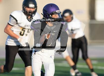Thumbnail 3 in Enochs @ Tokay photogallery.