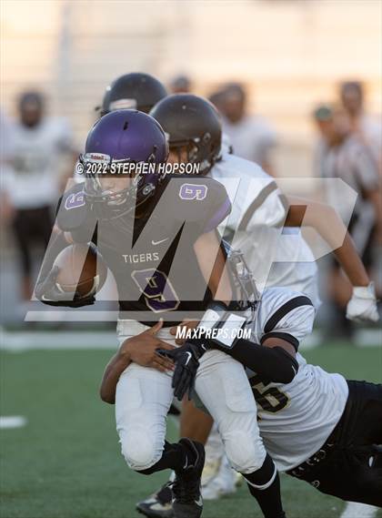 Thumbnail 3 in Enochs @ Tokay photogallery.