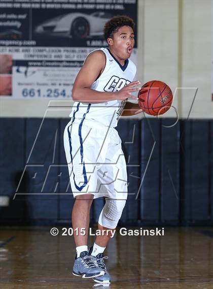 Thumbnail 2 in Tesoro vs. West Ranch (CIF SS Playoffs) photogallery.