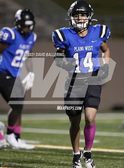 Thumbnail 3 in Coppell @ Plano West photogallery.