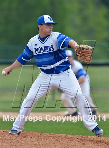 Thumbnail 3 in Simon Kenton vs Grant County (KHSAA District 32 Playoff) photogallery.
