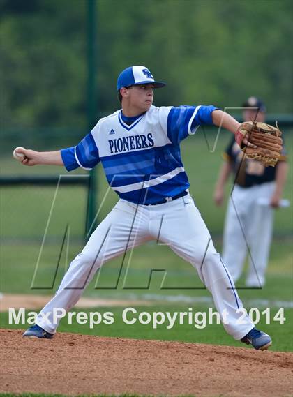 Thumbnail 1 in Simon Kenton vs Grant County (KHSAA District 32 Playoff) photogallery.