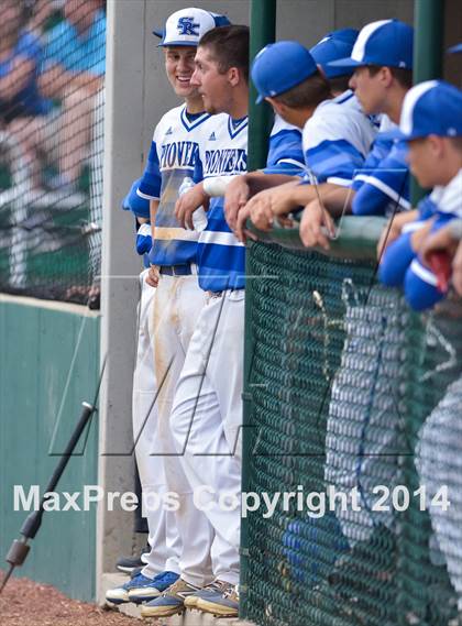Thumbnail 1 in Simon Kenton vs Grant County (KHSAA District 32 Playoff) photogallery.