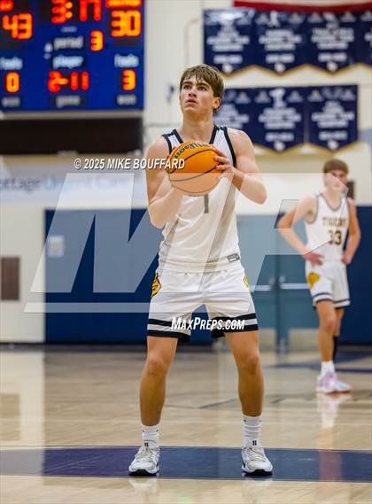 Thumbnail 1 in Saratoga vs San Luis Obispo (Santa Barbara Holiday Classic) photogallery.