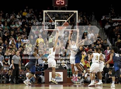 Thumbnail 2 in Sierra Canyon vs. Bishop Montgomery (CIF-SS Open Semi-Final) photogallery.