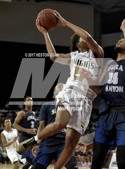 Thumbnail 3 in Sierra Canyon vs. Bishop Montgomery (CIF-SS Open Semi-Final) photogallery.