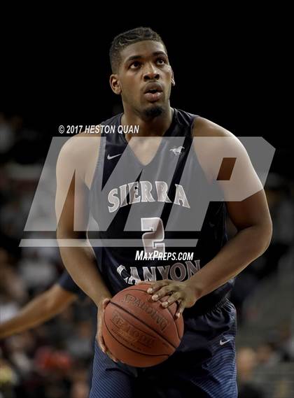 Thumbnail 1 in Sierra Canyon vs. Bishop Montgomery (CIF-SS Open Semi-Final) photogallery.
