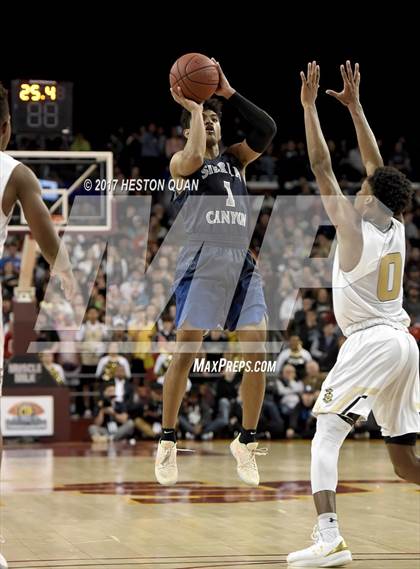 Thumbnail 3 in Sierra Canyon vs. Bishop Montgomery (CIF-SS Open Semi-Final) photogallery.