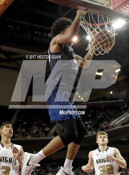 Thumbnail 2 in Sierra Canyon vs. Bishop Montgomery (CIF-SS Open Semi-Final) photogallery.