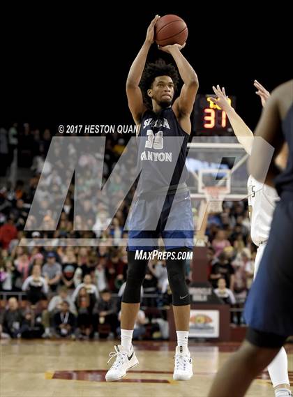 Thumbnail 3 in Sierra Canyon vs. Bishop Montgomery (CIF-SS Open Semi-Final) photogallery.