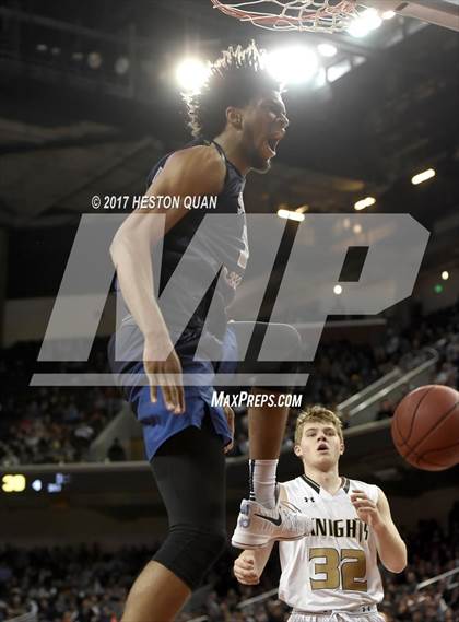 Thumbnail 3 in Sierra Canyon vs. Bishop Montgomery (CIF-SS Open Semi-Final) photogallery.