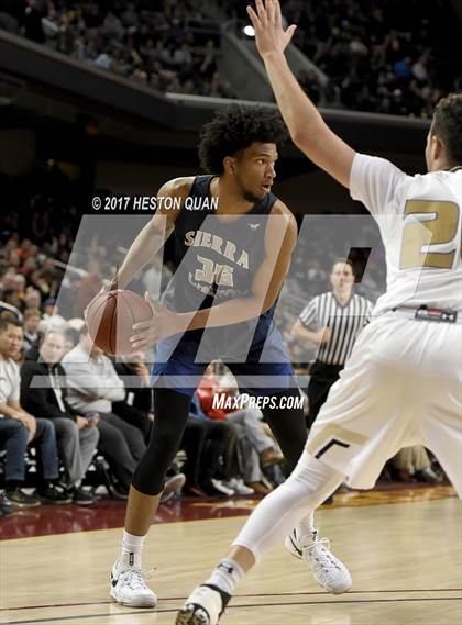 Thumbnail 2 in Sierra Canyon vs. Bishop Montgomery (CIF-SS Open Semi-Final) photogallery.