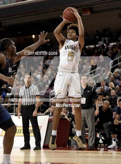 Thumbnail 3 in Sierra Canyon vs. Bishop Montgomery (CIF-SS Open Semi-Final) photogallery.