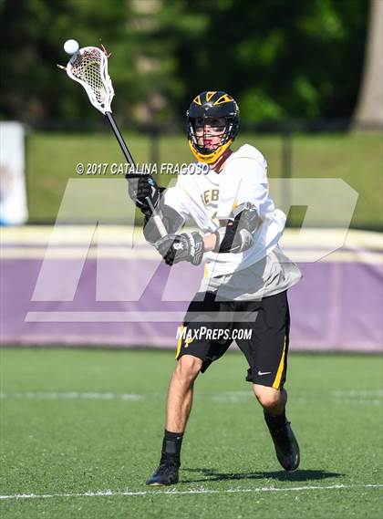 Thumbnail 2 in Ward Melville vs. Lakeland-Panas (NYSPHSAA Class A Semifinal) photogallery.