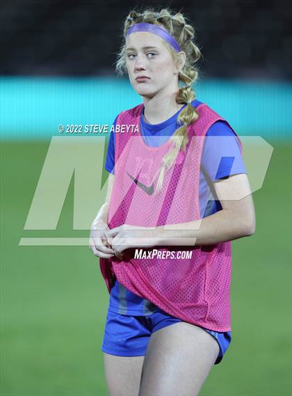 Thumbnail 2 in Broomfield vs. Grandview (CHSAA 5A Championship) photogallery.