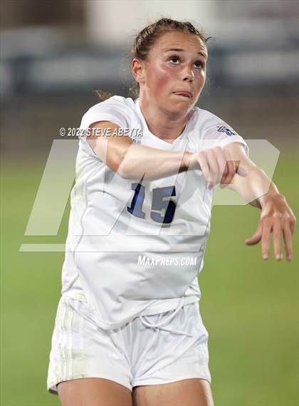 Thumbnail 2 in Broomfield vs. Grandview (CHSAA 5A Championship) photogallery.