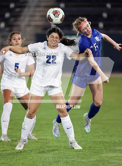 Thumbnail 1 in Broomfield vs. Grandview (CHSAA 5A Championship) photogallery.
