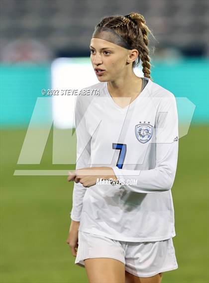 Thumbnail 2 in Broomfield vs. Grandview (CHSAA 5A Championship) photogallery.