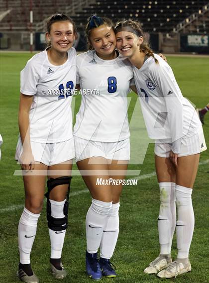 Thumbnail 2 in Broomfield vs. Grandview (CHSAA 5A Championship) photogallery.