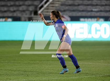 Thumbnail 2 in Broomfield vs. Grandview (CHSAA 5A Championship) photogallery.