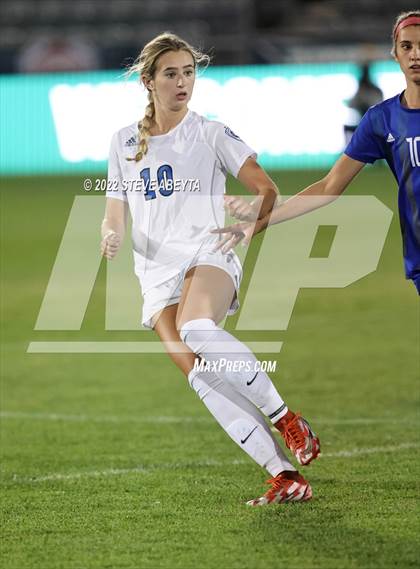 Thumbnail 1 in Broomfield vs. Grandview (CHSAA 5A Championship) photogallery.