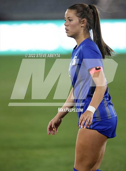 Thumbnail 2 in Broomfield vs. Grandview (CHSAA 5A Championship) photogallery.