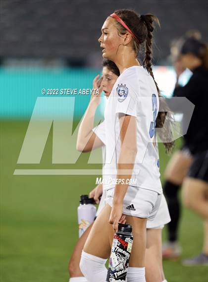Thumbnail 3 in Broomfield vs. Grandview (CHSAA 5A Championship) photogallery.