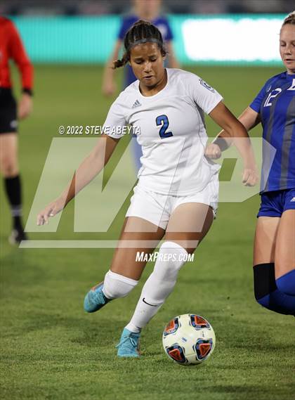Thumbnail 2 in Broomfield vs. Grandview (CHSAA 5A Championship) photogallery.