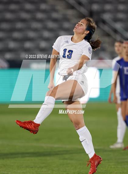 Thumbnail 1 in Broomfield vs. Grandview (CHSAA 5A Championship) photogallery.