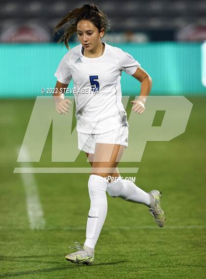 Thumbnail 3 in Broomfield vs. Grandview (CHSAA 5A Championship) photogallery.
