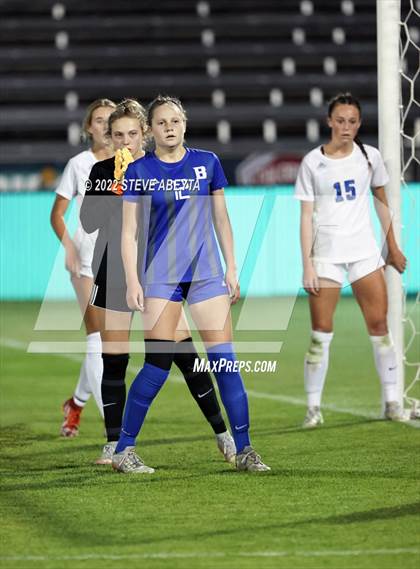 Thumbnail 2 in Broomfield vs. Grandview (CHSAA 5A Championship) photogallery.