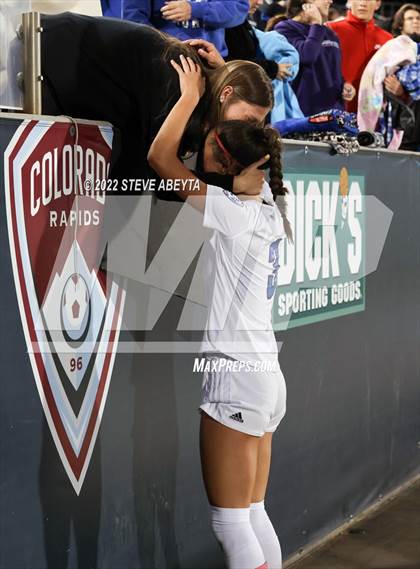Thumbnail 2 in Broomfield vs. Grandview (CHSAA 5A Championship) photogallery.