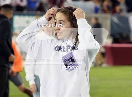 Thumbnail 3 in Broomfield vs. Grandview (CHSAA 5A Championship) photogallery.