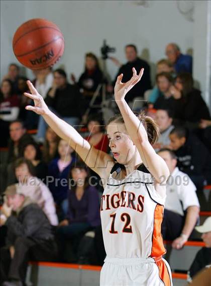 Thumbnail 2 in Woodcreek @ Roseville photogallery.