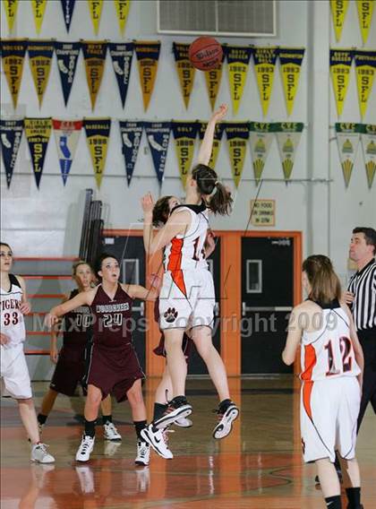 Thumbnail 1 in Woodcreek @ Roseville photogallery.