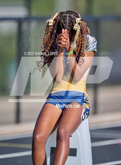 Thumbnail 1 in UIL 6A Track & Field Area 13&14 (300M Hurdles) photogallery.
