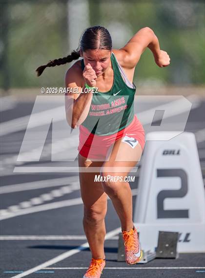 Thumbnail 1 in UIL 6A Track & Field Area 13&14 (300M Hurdles) photogallery.