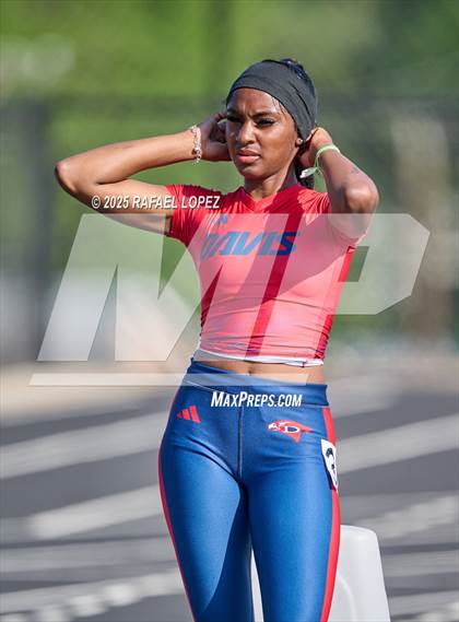 Thumbnail 2 in UIL 6A Track & Field Area 13&14 (300M Hurdles) photogallery.