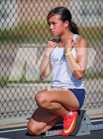 Thumbnail 1 in UIL 6A Track & Field Area 13&14 (300M Hurdles) photogallery.