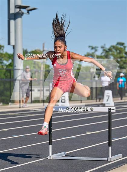 Thumbnail 2 in UIL 6A Track & Field Area 13&14 (300M Hurdles) photogallery.