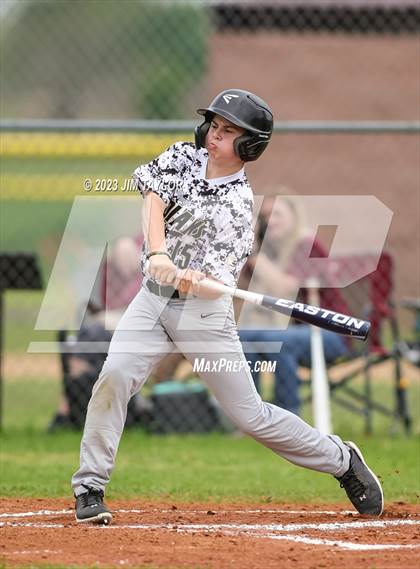 Thumbnail 1 in Comanche @ Millsap photogallery.