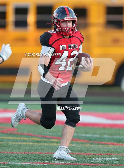 Thumbnail 1 in Floral Park Memorial @ Plainedge photogallery.