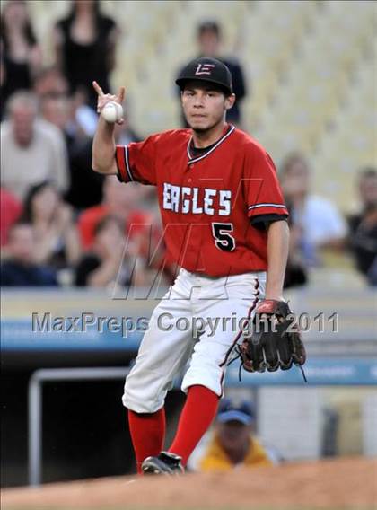 Thumbnail 1 in Etiwanda vs. Mission Viejo (CIF SS D2 Final) photogallery.