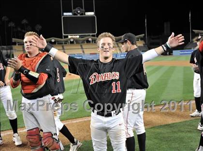 Thumbnail 1 in Etiwanda vs. Mission Viejo (CIF SS D2 Final) photogallery.