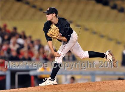 Thumbnail 2 in Etiwanda vs. Mission Viejo (CIF SS D2 Final) photogallery.