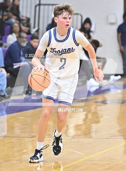 Thumbnail 2 in Mesa vs Valley Christian (Fear the Hop Thanksgiving Tournament) photogallery.